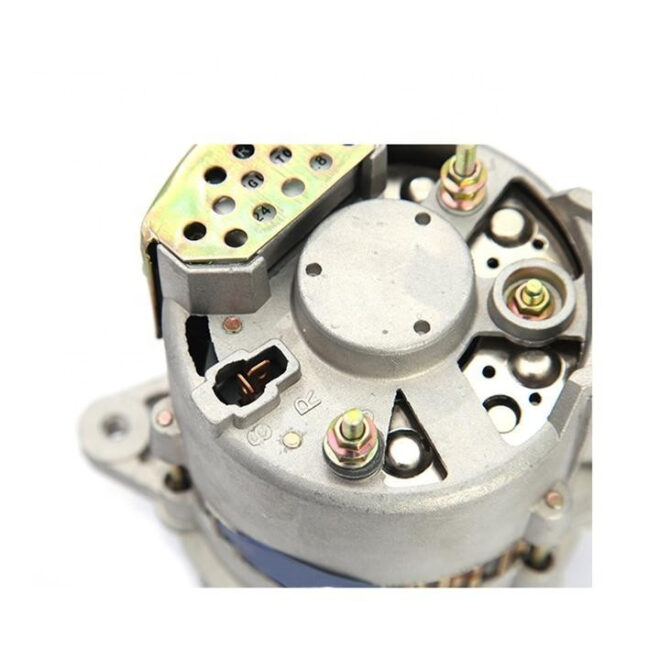 KOMATSU S6D95 PC200-3 PC200-5 Alternator 6008215580 6008216120 6008216140 6008216110 6008216130 6008216150 6008216160 0330005860 0330005870 0330002860 0330005840 0330005850 0330005880 0330006511 03 - 图片 2