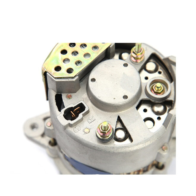 KOMATSU Excavator SK120 SK60 Alternator 6008213850 6008213840 6008213860 6008213870 0330005510，0330005480 0330005540 0330005670 0330005700 0330005710 0330006240 0330006250 - 图片 2